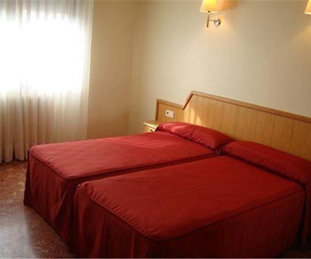 Hotel Chane La Puebla De Alfinden エクステリア 写真
